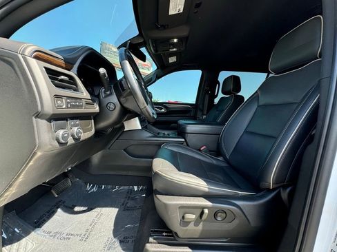 Used 2022 Chevrolet Suburban Premier RWD image 24