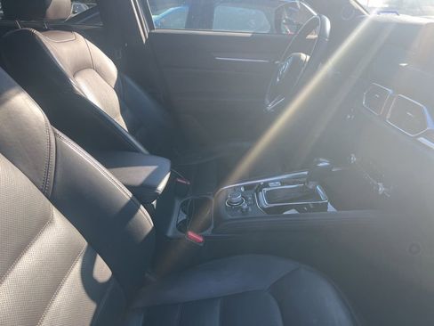 Used 2019 MAZDA CX-5 Signature image 4