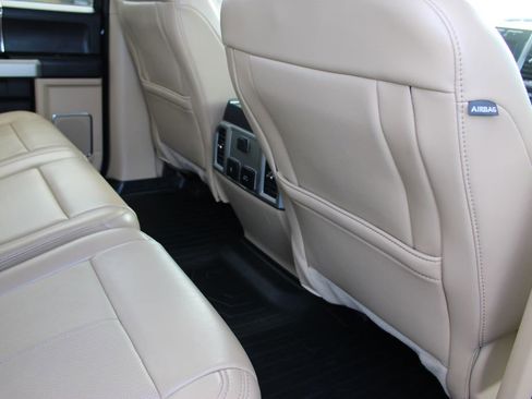 Used 2020 Ford F250 Lariat w/ Lariat Ultimate Package image 53