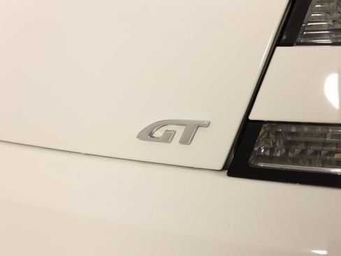 Used 2016 Aston Martin V8 Vantage GT image 14