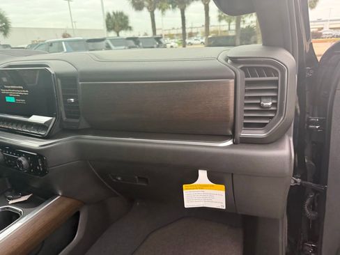 New 2026 Chevrolet Silverado 1500 High Country w/ Technology Package image 43