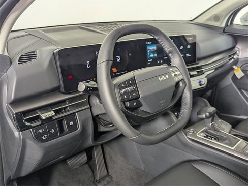 New 2026 Kia Sportage EX w/ EX Panorama Roof Package image 11