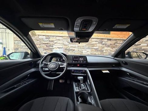 New 2026 Hyundai Elantra SEL Sport image 13