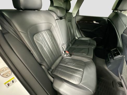 Used 2018 Audi Q5 2.0T Premium image 26