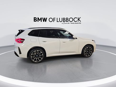 New 2026 BMW X3 xDrive30 w/ M Sport Package AWD/4WD image 9
