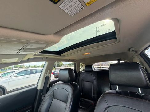 Used 2013 Nissan Rogue SL FWD image 27