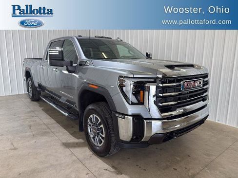Used 2025 GMC Sierra 2500 SLT AWD/4WD image 1