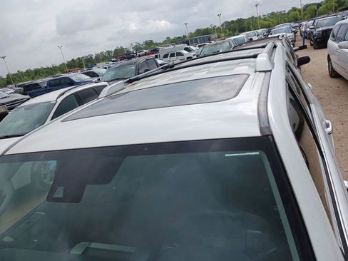 Used 2022 Toyota 4Runner Limited AWD/4WD image 4