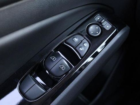Certified 2025 Nissan Altima 2.5 SL FWD image 20