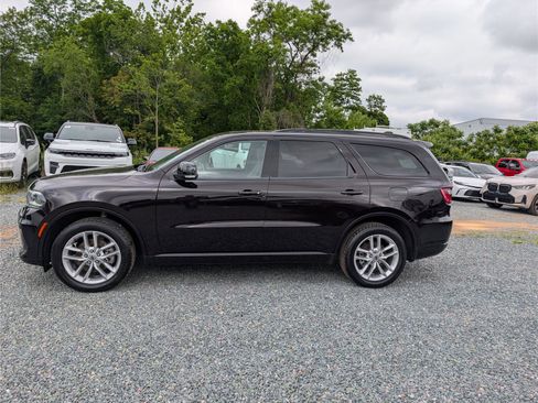 Used 2024 Dodge Durango GT AWD/4WD image 2
