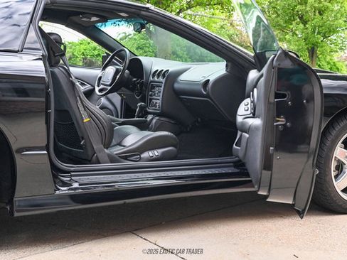 Used 2002 Pontiac Firebird Trans Am RWD image 28