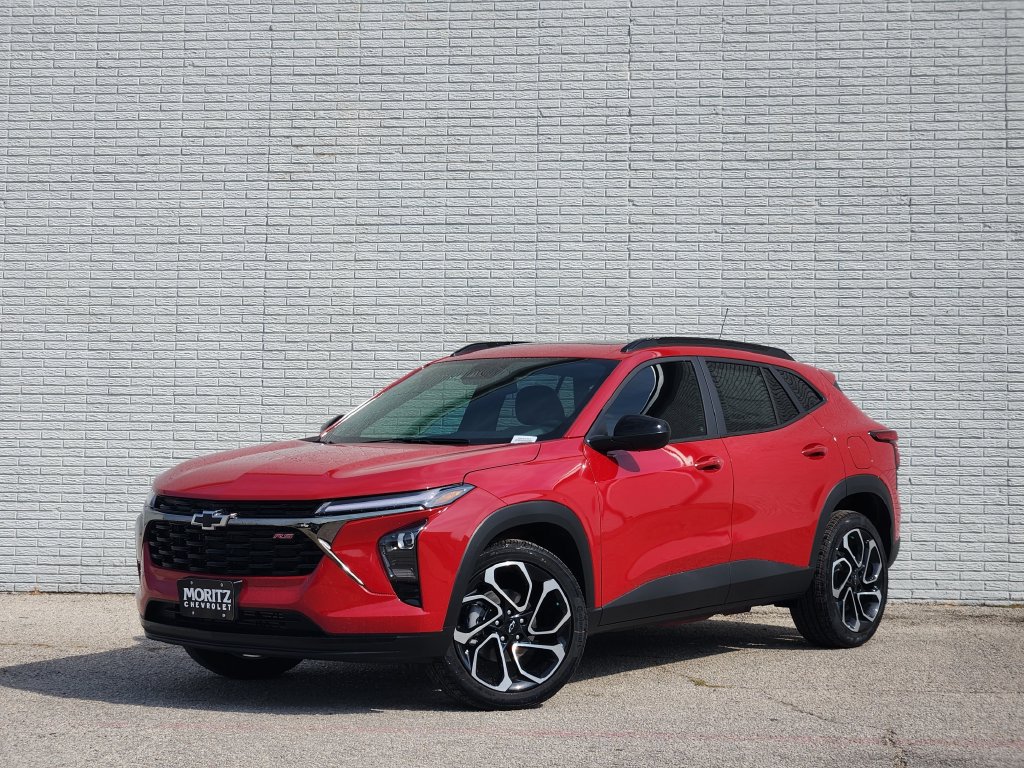New 2026 Chevrolet Trax RS w/ Sunroof Package FWD image 1