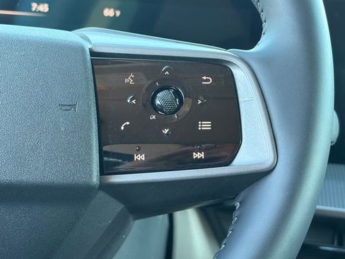 Used 2025 Nissan Murano SV AWD/4WD image 19