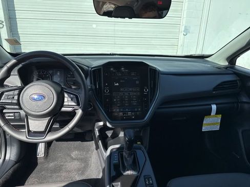 Used 2025 Subaru Crosstrek 2.5i Limited w/ Popular Package #3A image 10