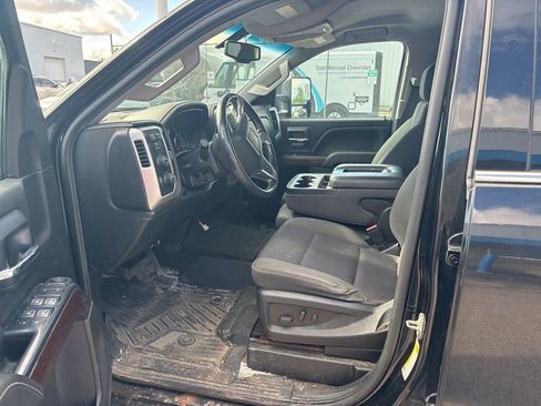 Used 2018 GMC Sierra 2500 SLE w/ HD SLE Preferred Plus Package AWD/4WD image 13