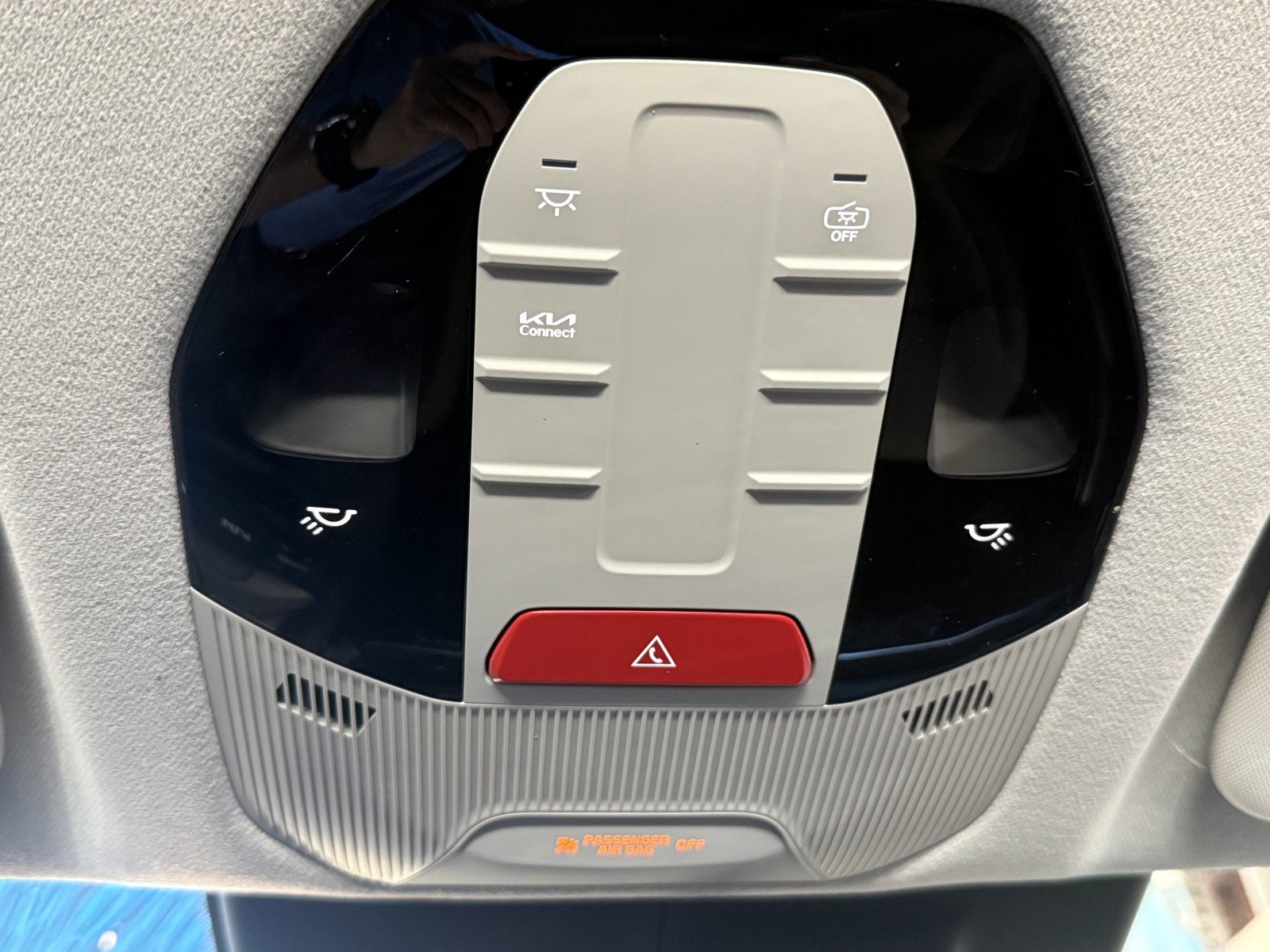 Used 2025 Kia K4 FWD image 19