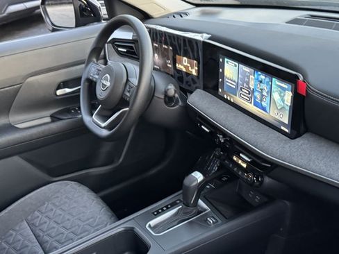 New 2026 Nissan Kicks SV FWD image 9