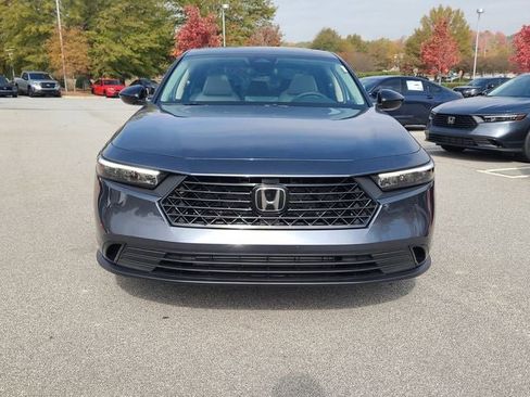 New 2025 Honda Accord SE image 2
