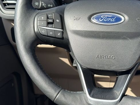 Used 2020 Ford Escape SEL FWD image 16