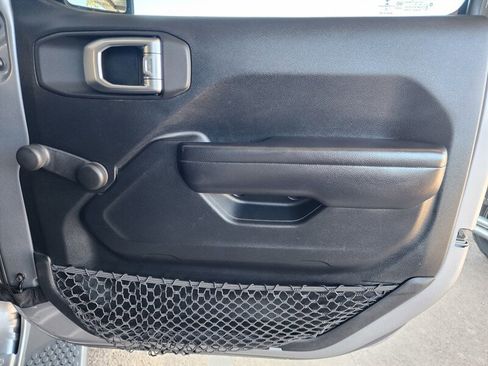 Used 2020 Jeep Wrangler Unlimited Sport image 56