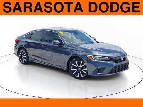 Used 2024 Honda Civic EX image 1