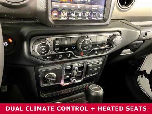 Used 2023 Jeep Gladiator Sport AWD/4WD image 15