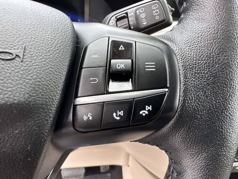 Used 2020 Ford Escape Titanium AWD/4WD image 16