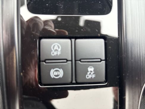 New 2026 Subaru Outback Limited image 30