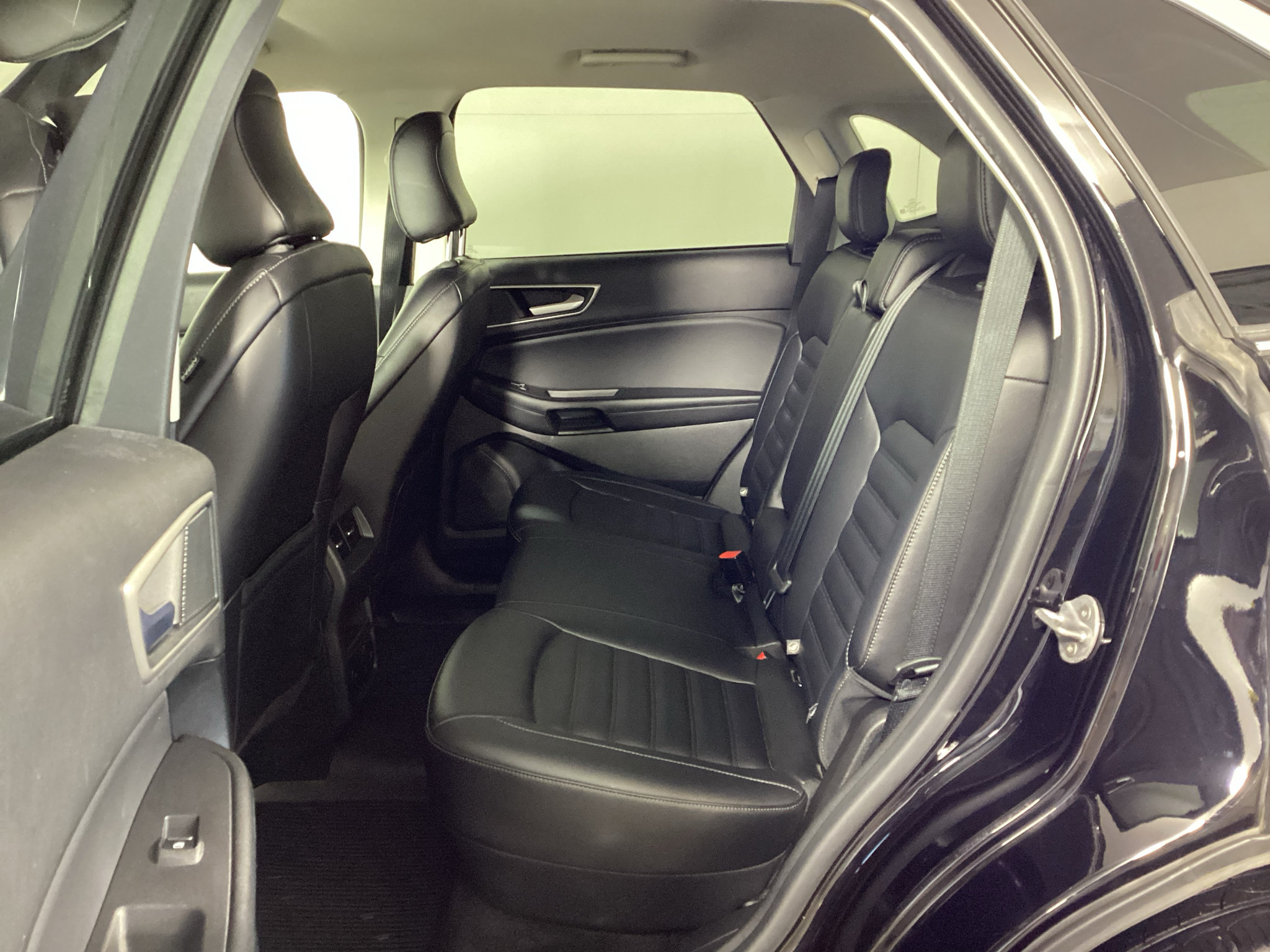 Certified 2024 Ford Edge SEL w/ Convenience Package AWD/4WD image 14