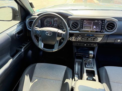 Used 2023 Toyota Tacoma TRD Off-Road AWD/4WD image 19