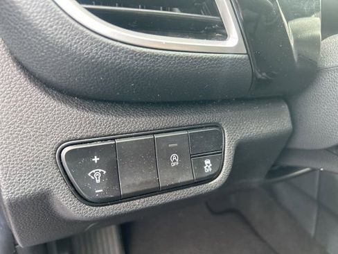 Used 2024 Kia Seltos S image 13