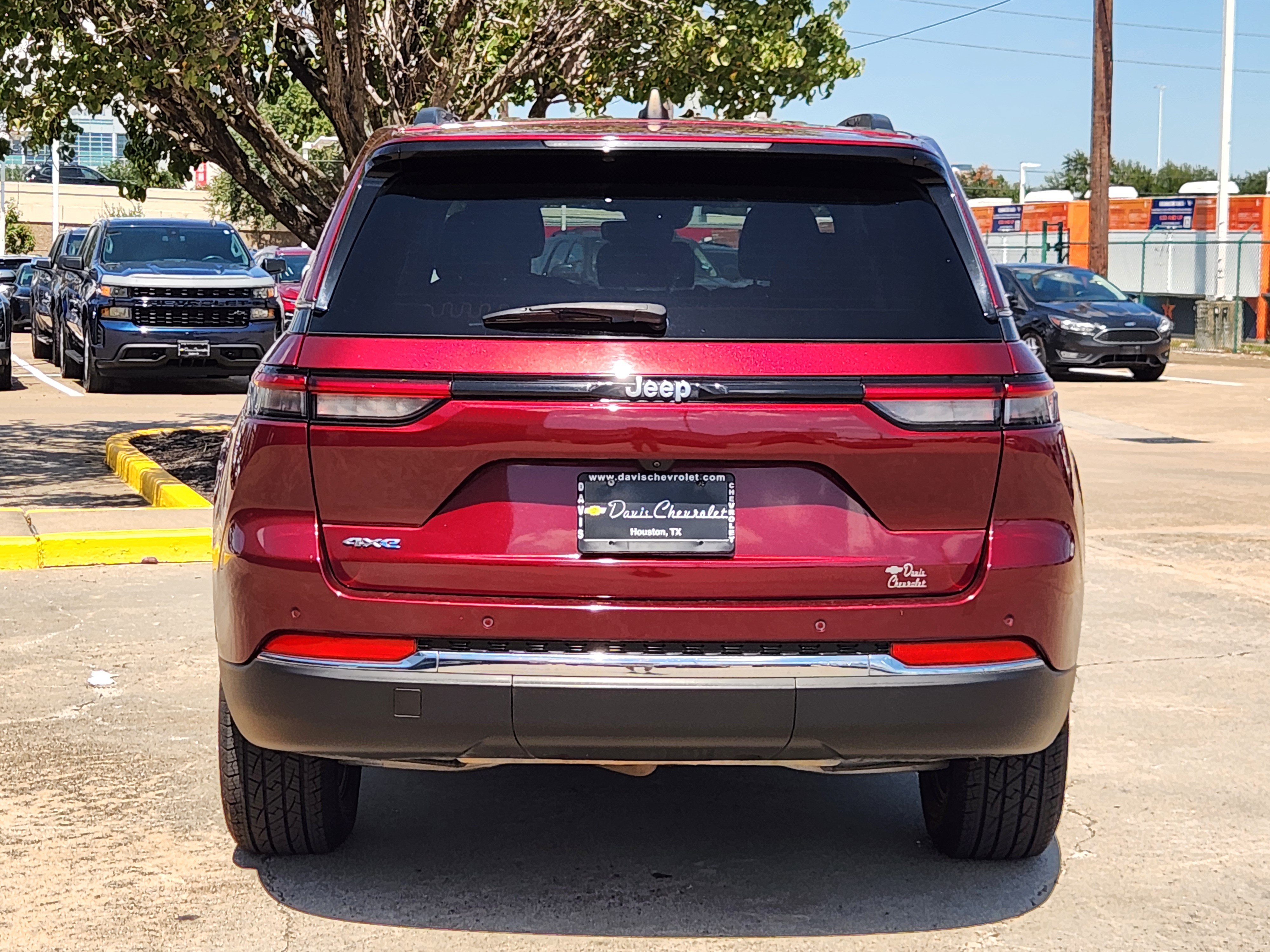 Used 2024 Jeep Grand Cherokee Limited 4xe AWD/4WD image 7