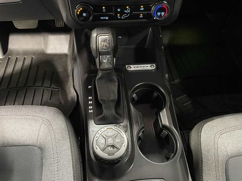 Used 2025 Ford Bronco 2-Door w/ Sasquatch Package AWD/4WD image 13