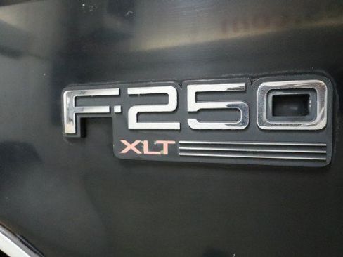 Used 1995 Ford F250 4x4 Regular Cab image 19