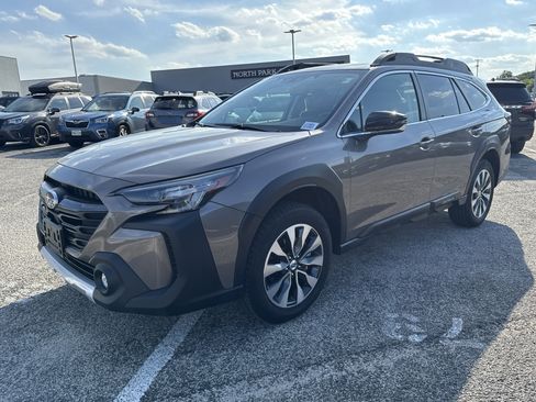 Certified 2024 Subaru Outback Limited AWD/4WD image 10