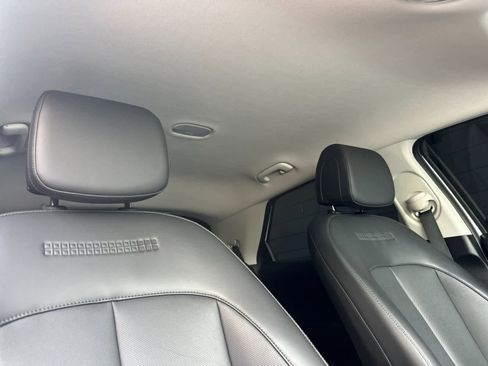 Used 2025 Hyundai Ioniq 5 SEL RWD image 17
