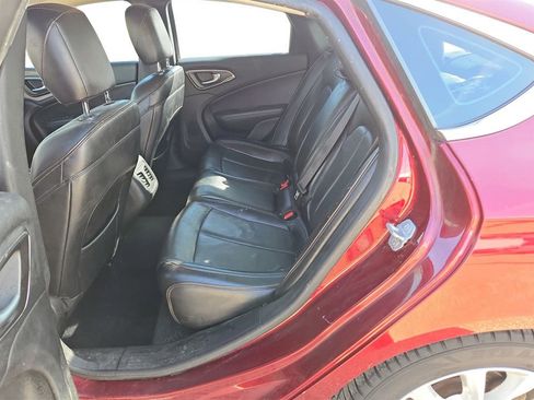Used 2015 Chrysler 200 C w/ Navigation & Sound Group I image 28
