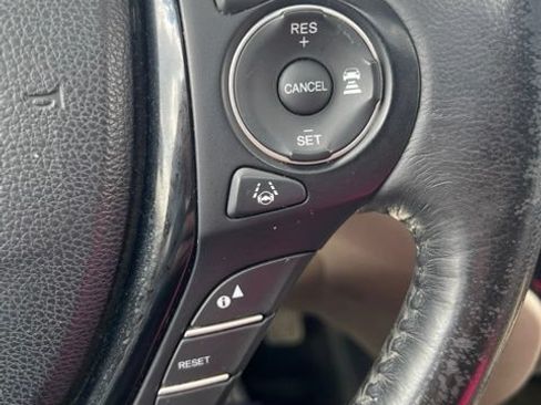 Used 2016 Honda Pilot Touring image 24