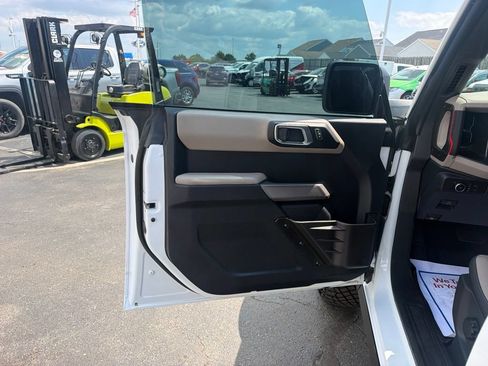 Used 2022 Ford Bronco Wildtrak AWD/4WD image 24