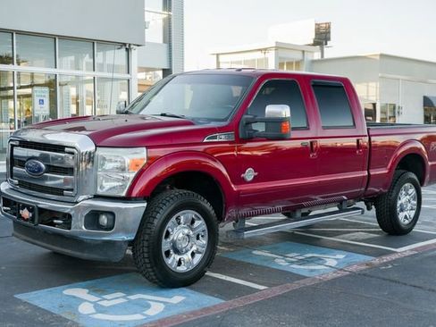 Used 2014 Ford F350 Lariat w/ Chrome Package image 20