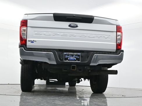 Used 2022 Ford F250 XL w/ Power Equipment Group image 42