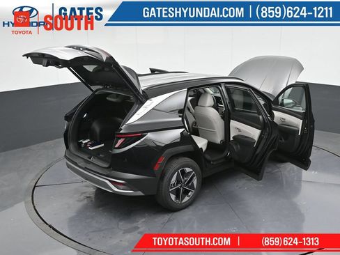 Used 2025 Hyundai Tucson SEL AWD/4WD image 54
