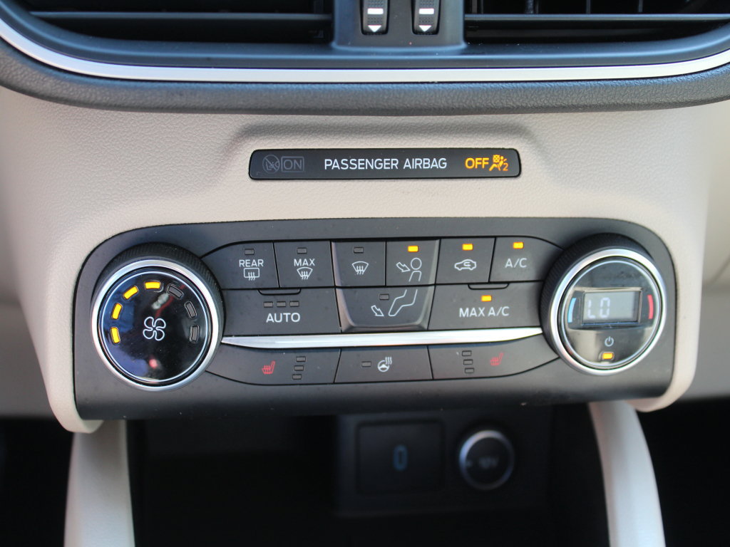 Used 2020 Ford Escape SEL FWD image 15