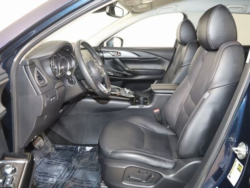 Used 2022 MAZDA CX-9 Touring image 11