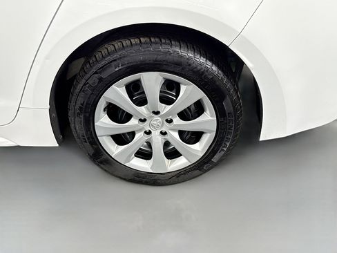 Used 2023 Toyota Corolla LE FWD image 36