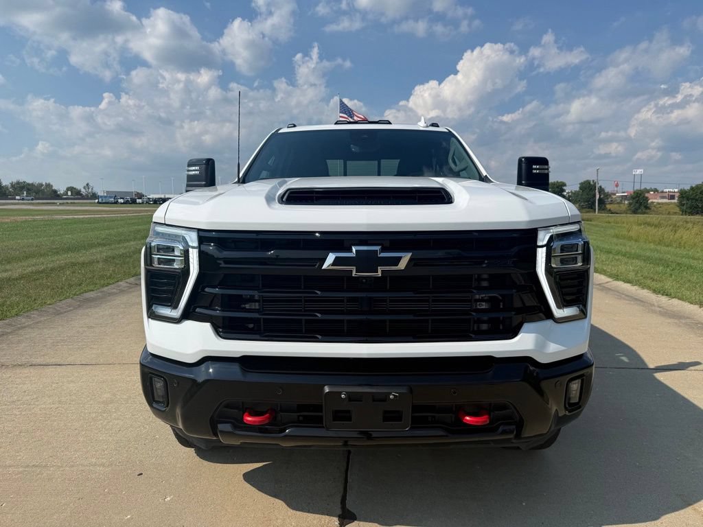 Used 2025 Chevrolet Silverado 2500 LTZ w/ Trail Boss Package AWD/4WD image 10