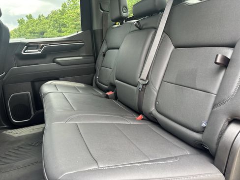 Used 2025 Chevrolet Silverado 1500 RST AWD/4WD image 24