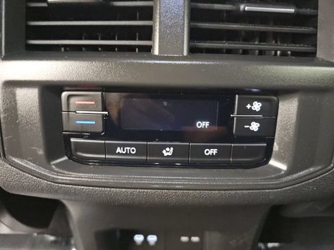 Used 2023 Volkswagen Atlas SE AWD/4WD image 31