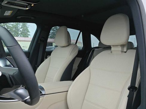 Certified 2026 Mercedes-Benz GLC 300 4MATIC image 21