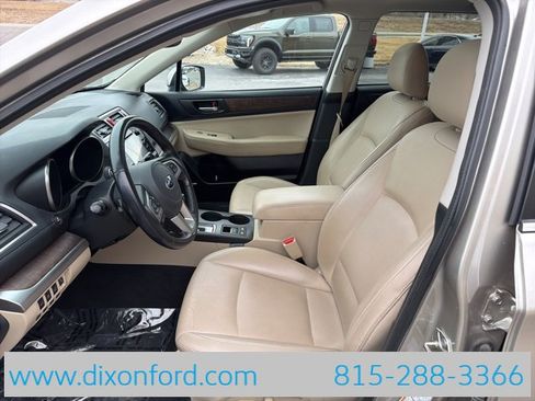 Used 2016 Subaru Outback 2.5i Limited image 9